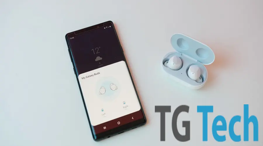 Samsung Galaxy Buds si aggiornano con Bixby e nuove gestures