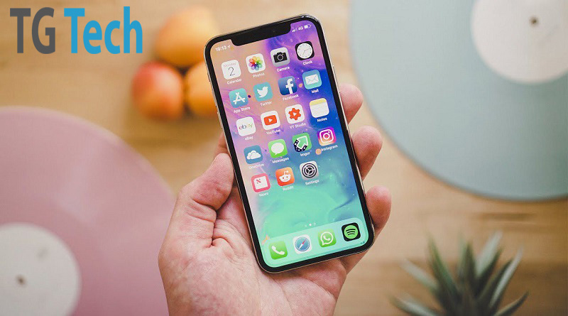 Nuovi Apple iPhone 2018 e X Plus: appaiono in rete i primi mockup