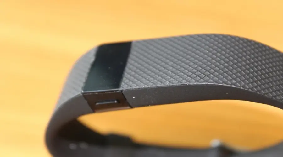Recensione Fitbit Charge HR, il fitness tracker sopravvalutato